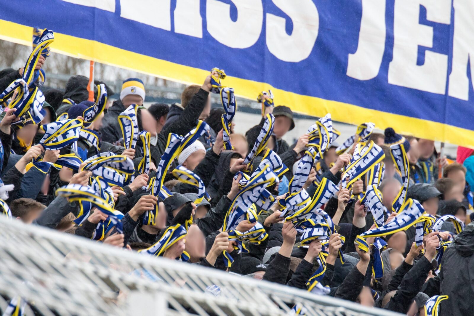 FC Carl Zeiss Jena vs VfL Osnabrück (0-0) (10)