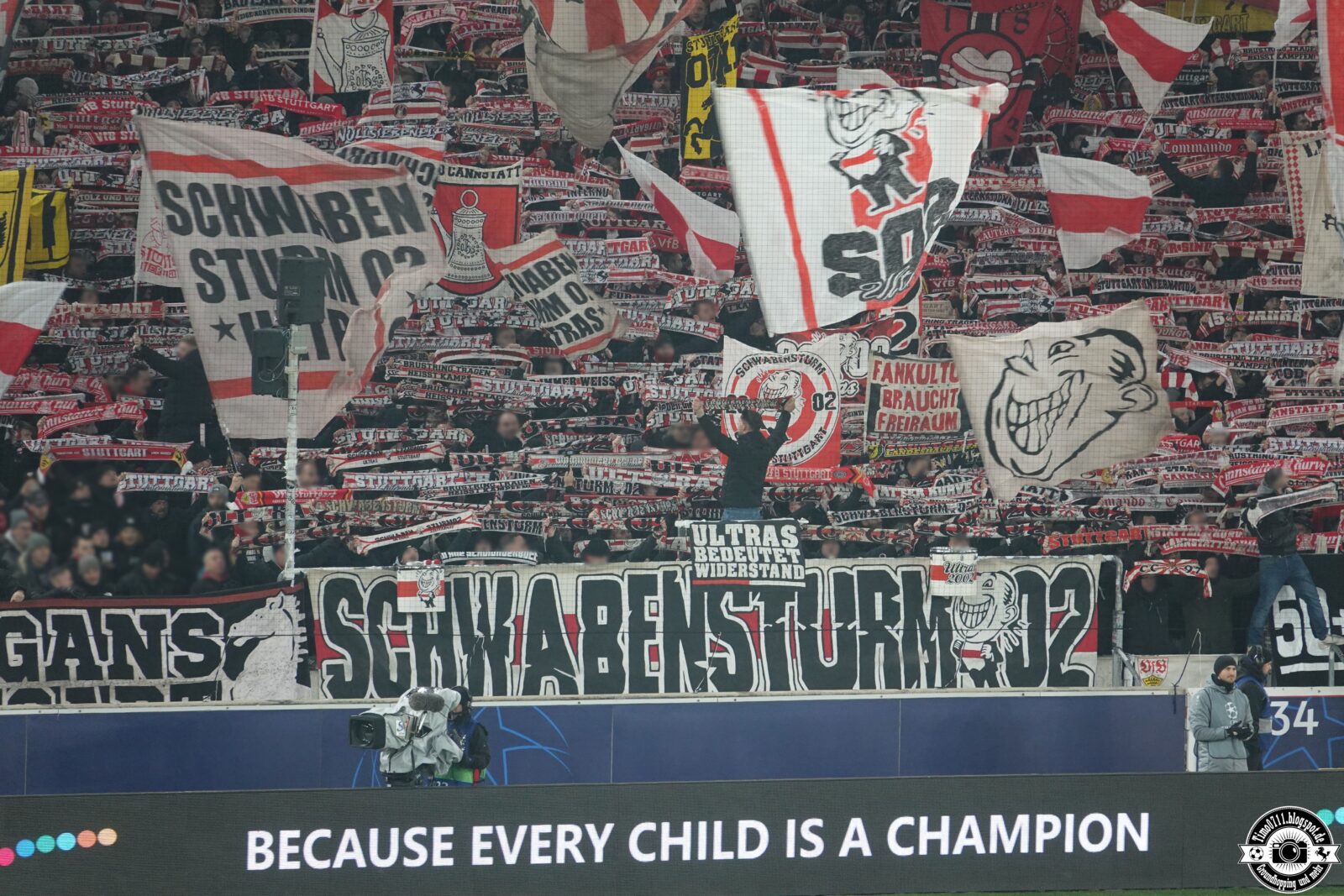 VfB Stuttgart – BSC Young Boys 5-1 (51)