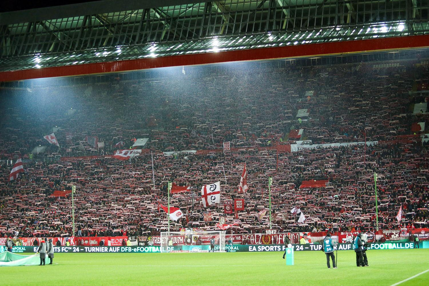 1. FC Kaiserslautern – 1. FC Nürnberg 2-0 (10)