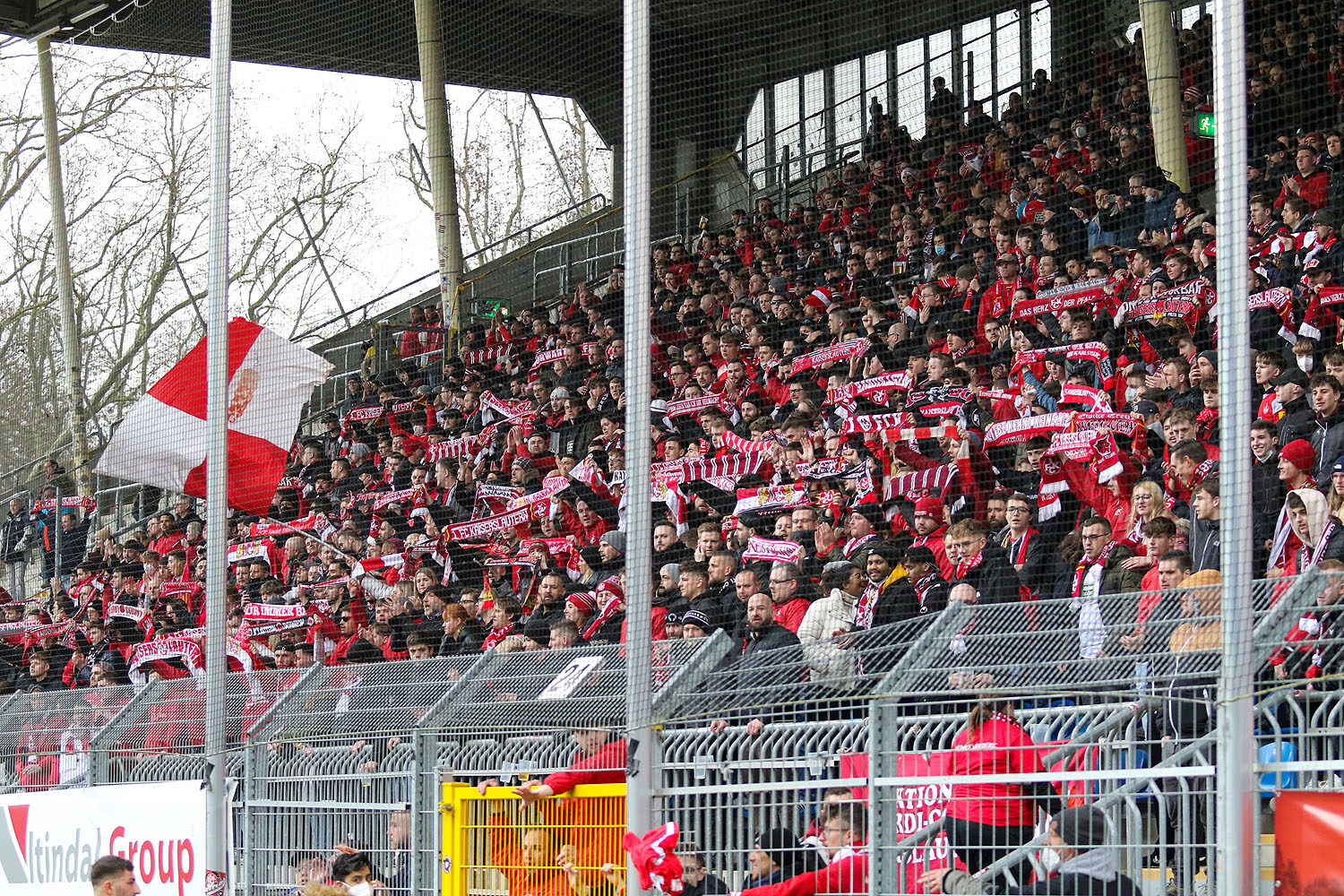 SV Waldhof Mannheim – 1. FC Kaiserslautern 0-0 (8)