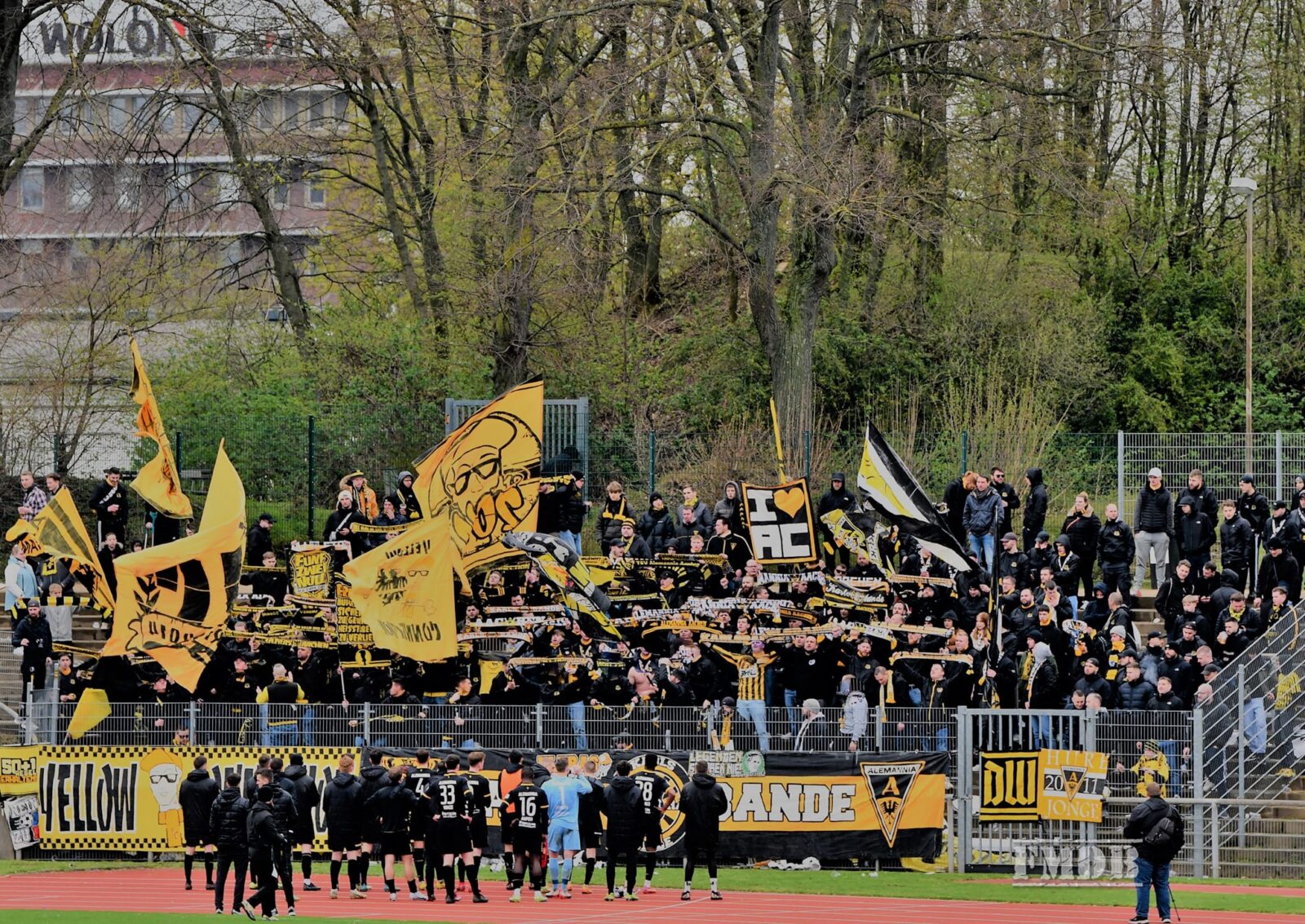 Borussia Mönchengladbach II – TSV Alemannia Aachen 3-1 (9)