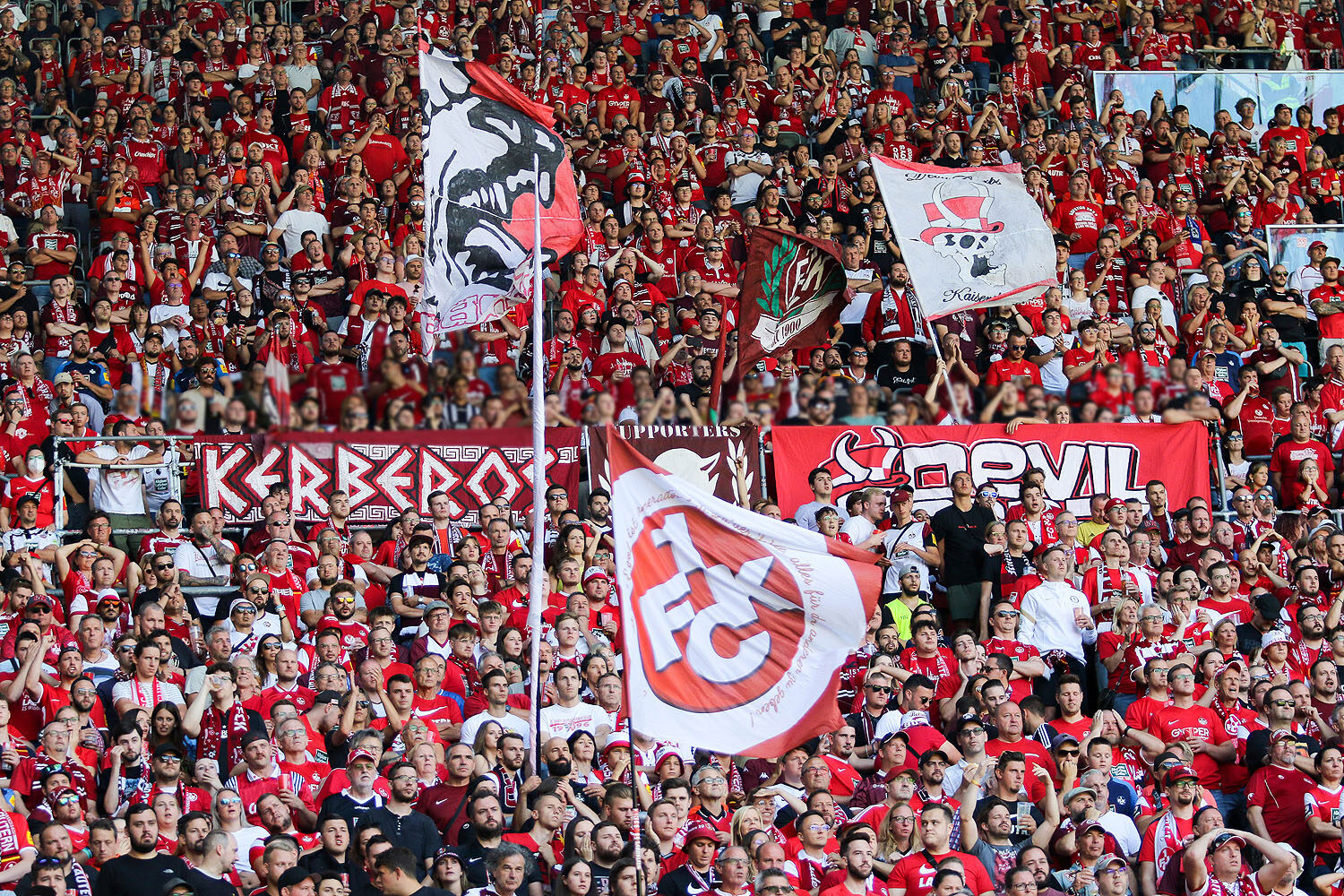 1. FC Kaiserslautern – FC St. Pauli 2-1 (3)