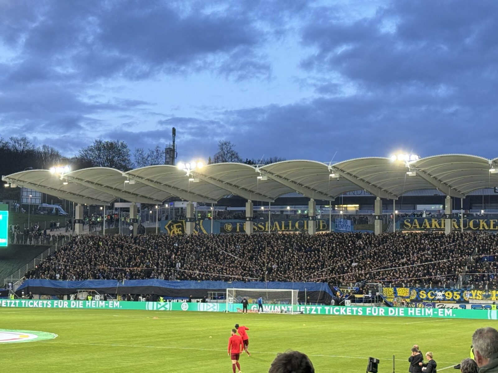 1. FC Saarbrücken – 1. FC Kaiserslautern 0-2 (10)