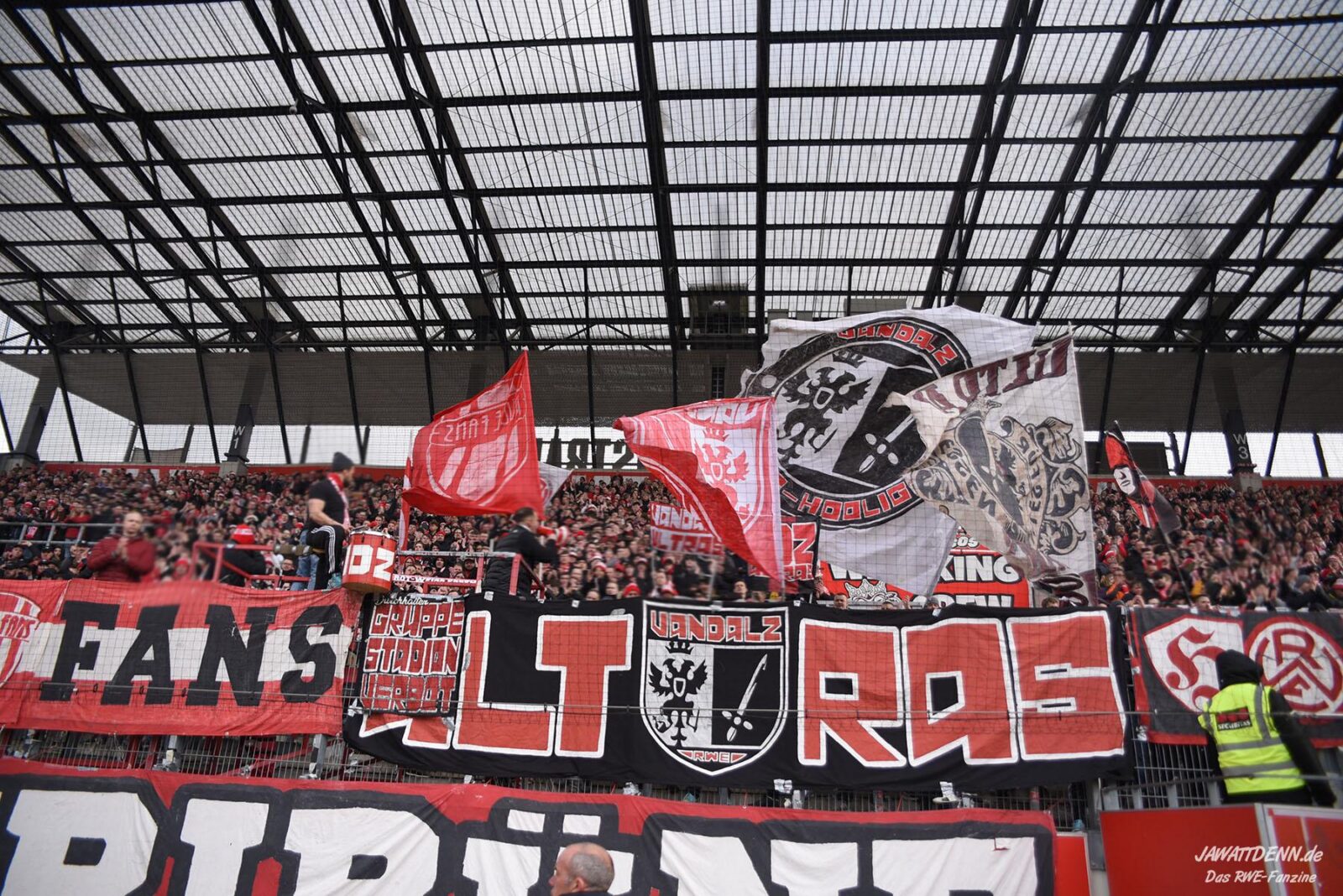Rot-Weiss Essen – SpVgg Bayreuth 2-0 (6)