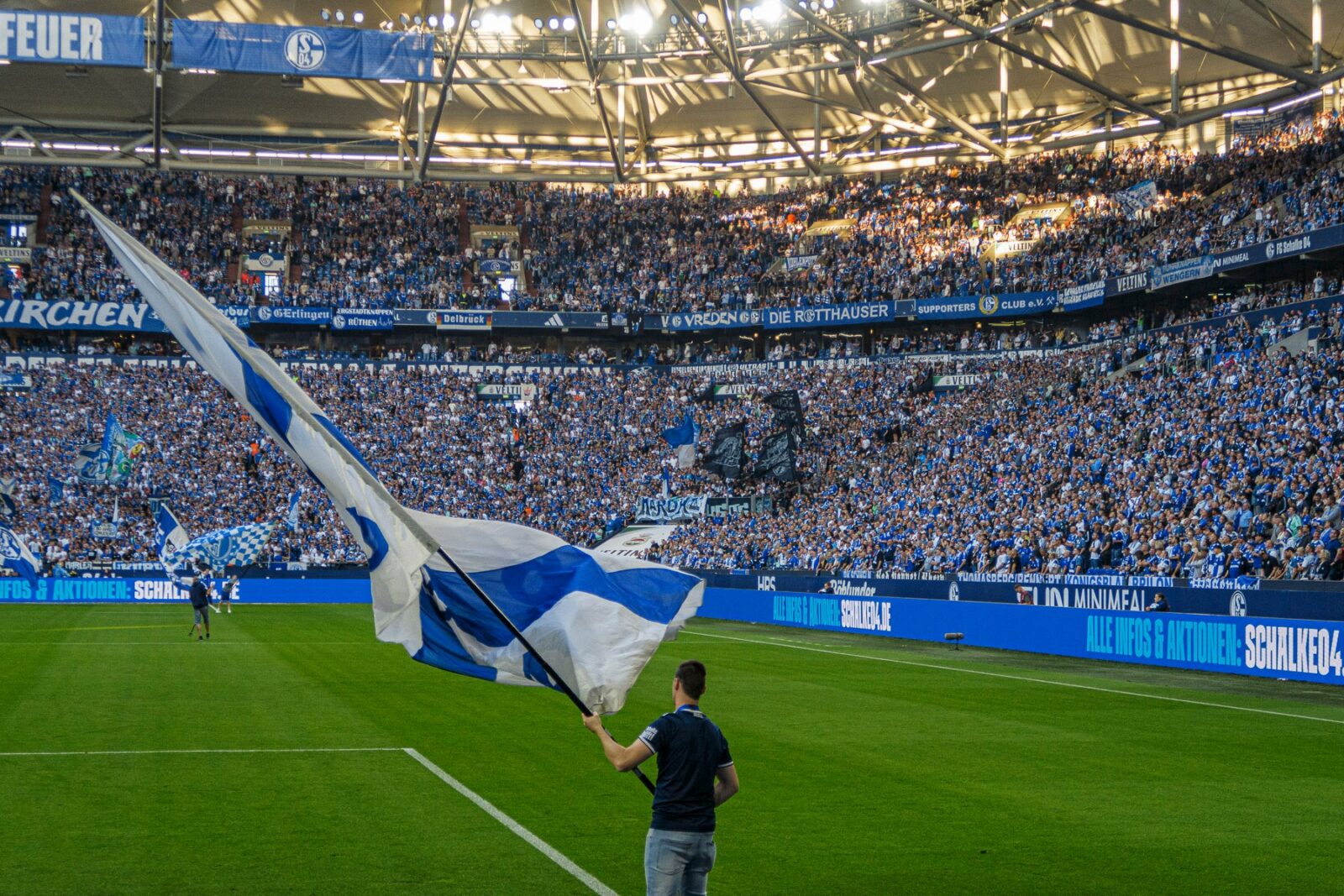 FC Schalke 04 – SV Darmstadt 98 3-5 (2)