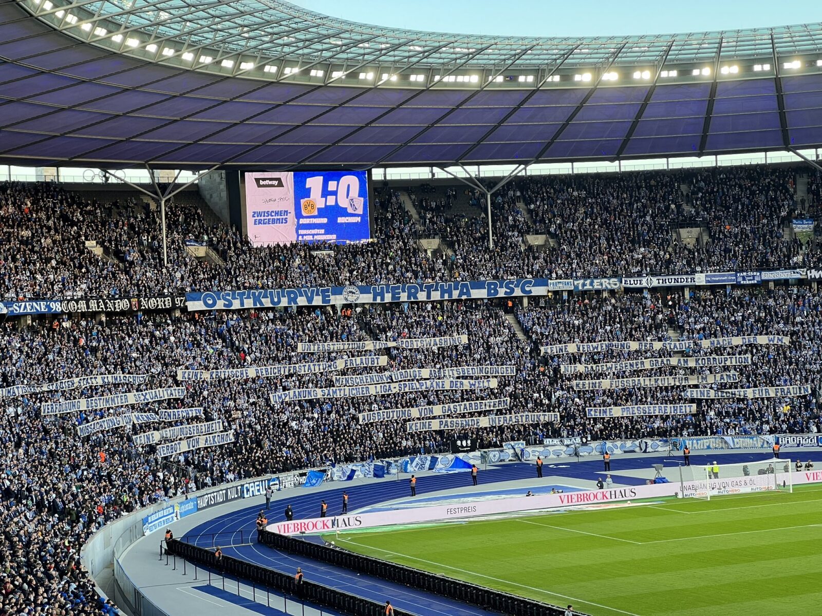 Hertha BSC – FC Bayern München 2-3 (8)