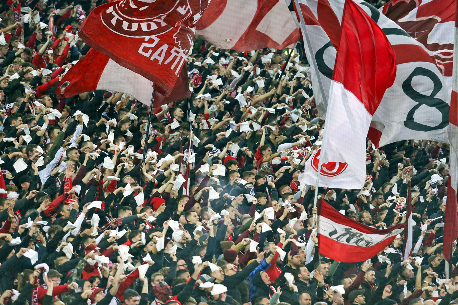 1. FC Kaiserslautern – 1. FC Köln 3-2 (11)