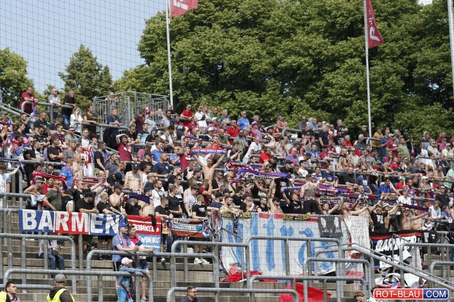 Wuppertaler SV – Rot Weiss Ahlen 1-2 (11)