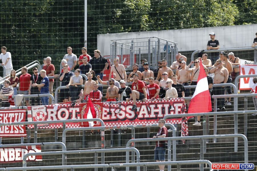 Wuppertaler SV – Rot Weiss Ahlen 1-2 (2)