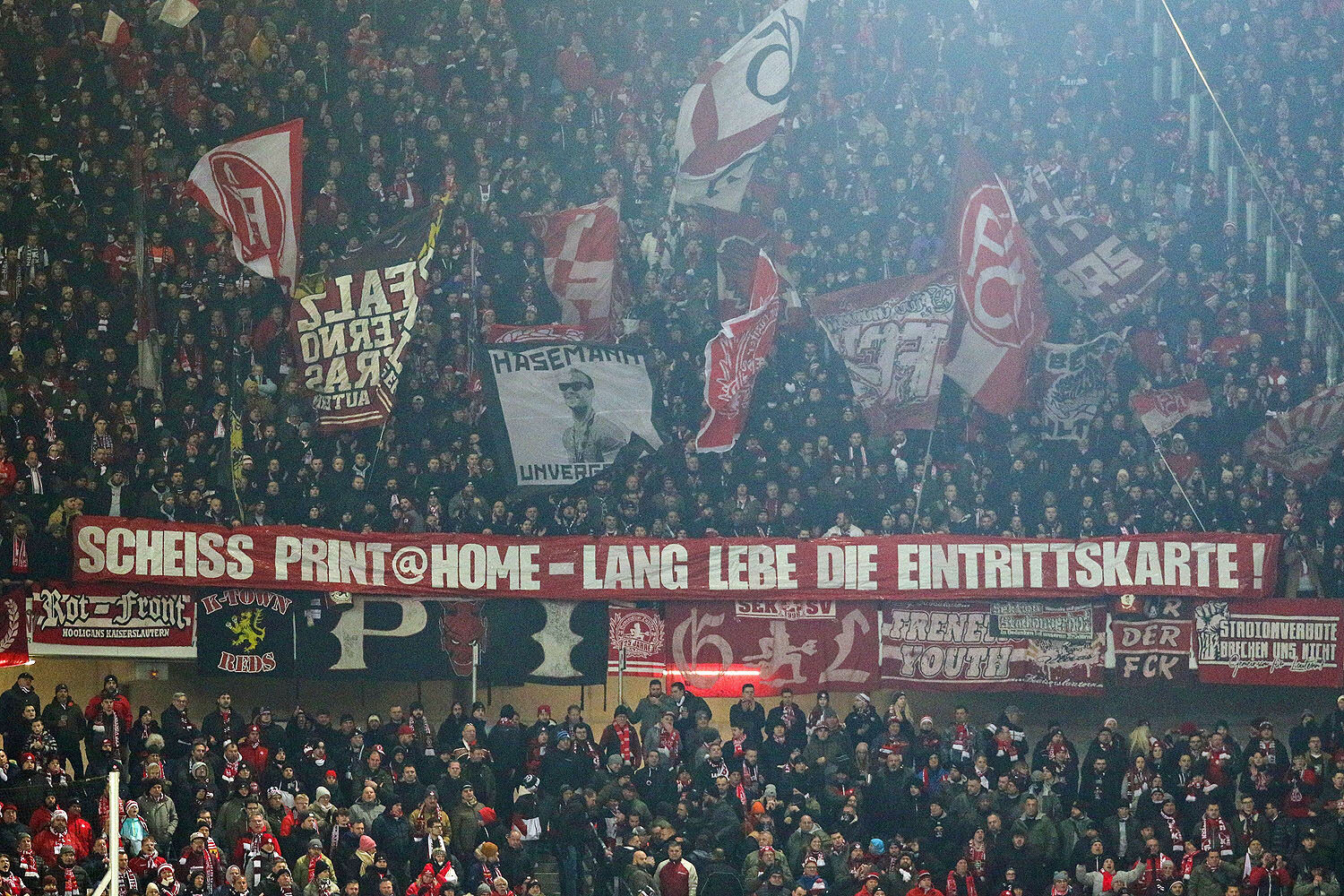Hannover 96 – 1. FC Kaiserslautern 1-3 (19)