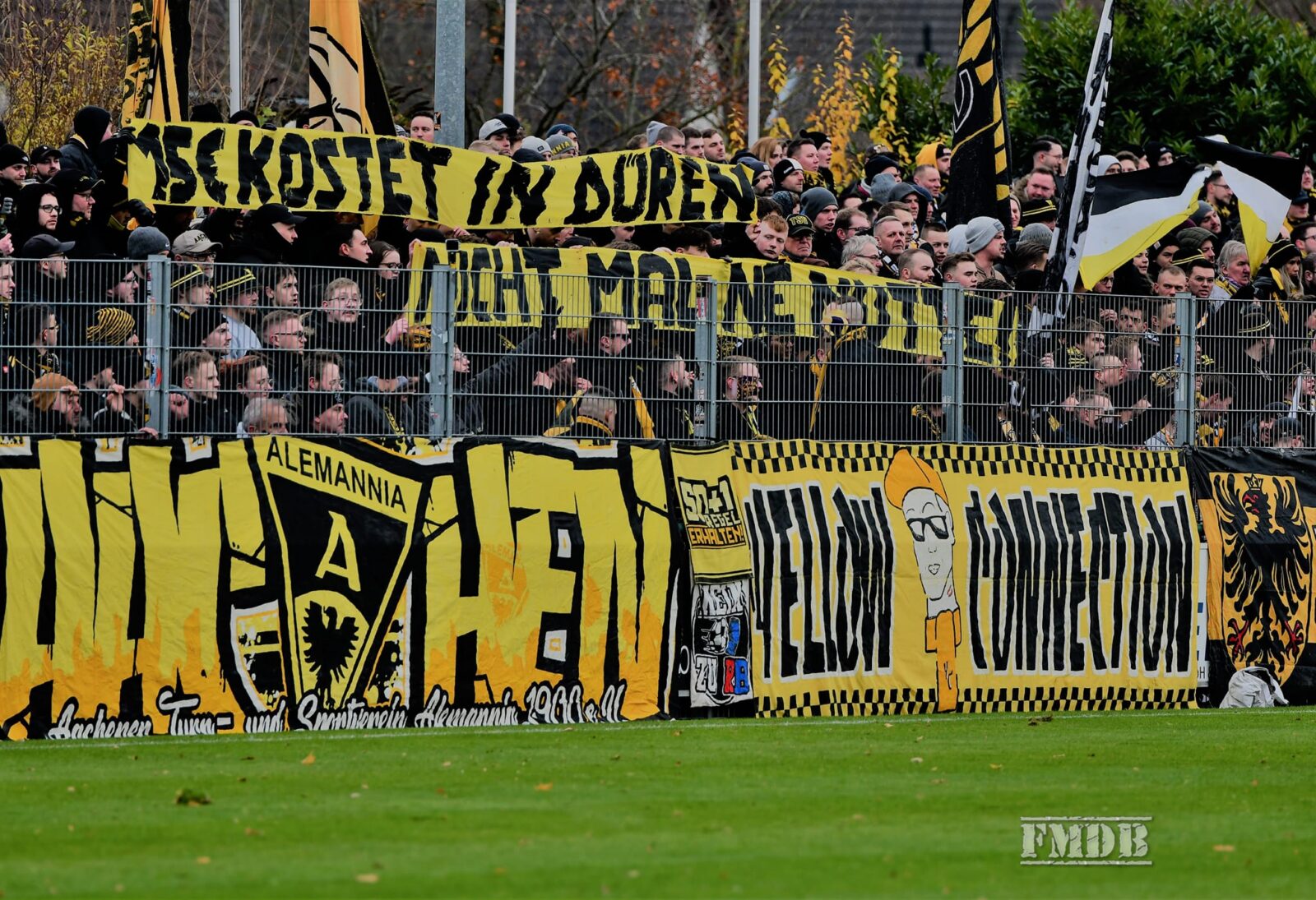 1. FC Düren – TSV Alemannia Aachen 1-1 (11)