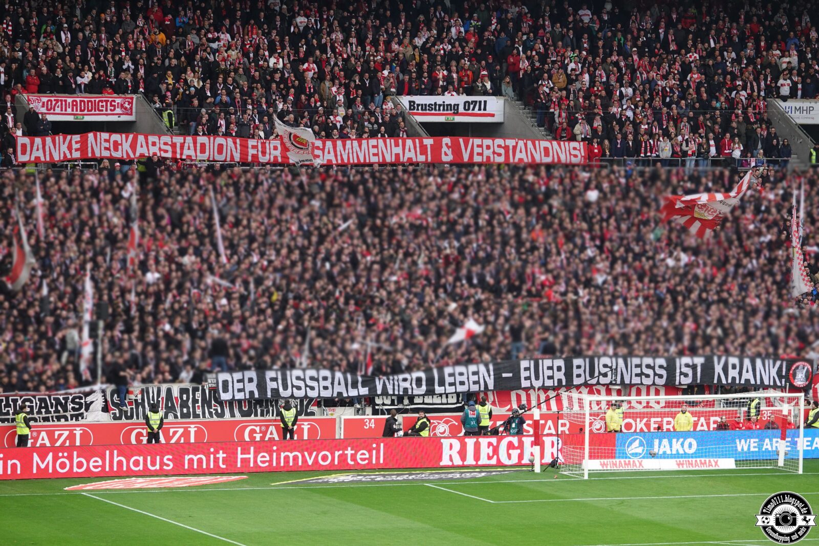 VfB Stuttgart – 1. FC Köln 1-1 (45)