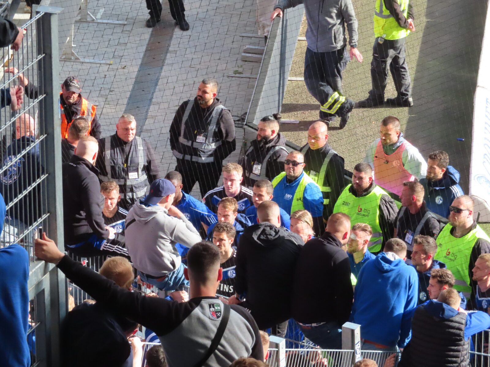 Karlsruher SC – FC Schalke 04 3-0 (9)