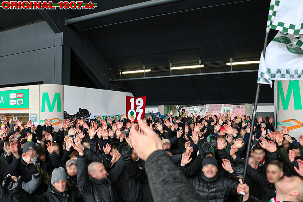 FC Augsburg – VfL Wolfsburg 3-0 (12)