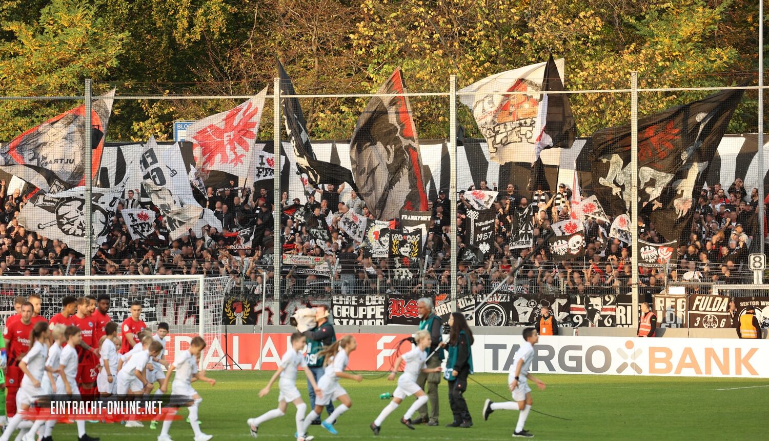 Stuttgarter Kickers – Eintracht Frankfurt 0-2 (11)