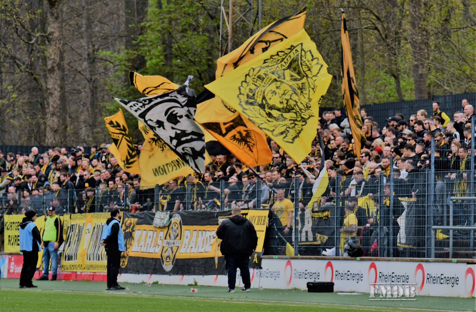 1. FC Köln II – TSV Alemannia Aachen 0-2 (11)