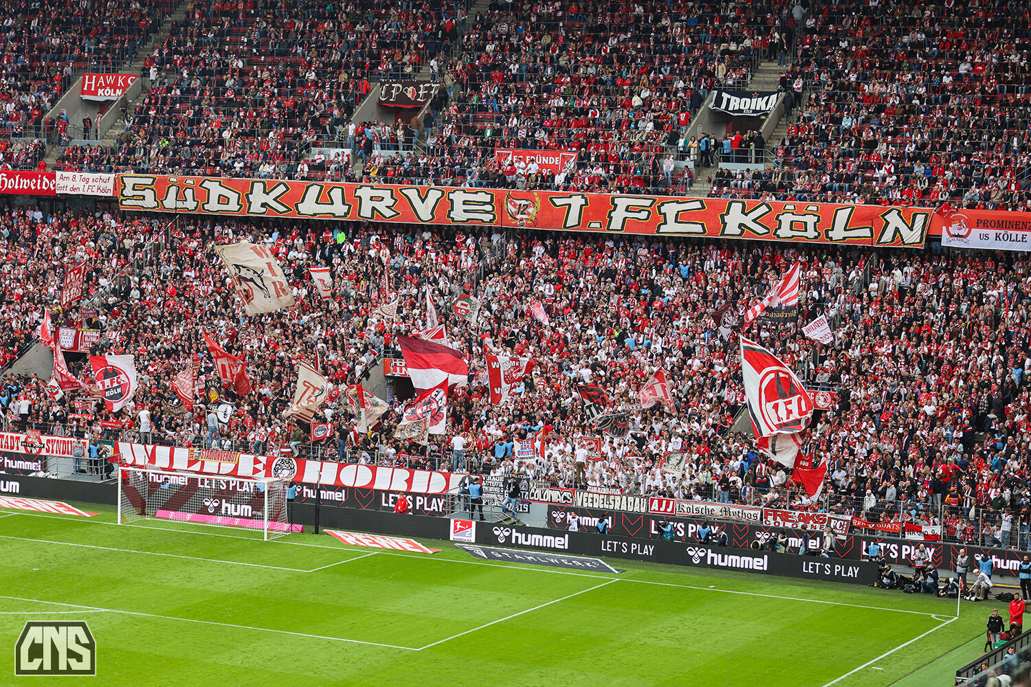 1. FC Köln – Karlsruher SC 4-4 (87)