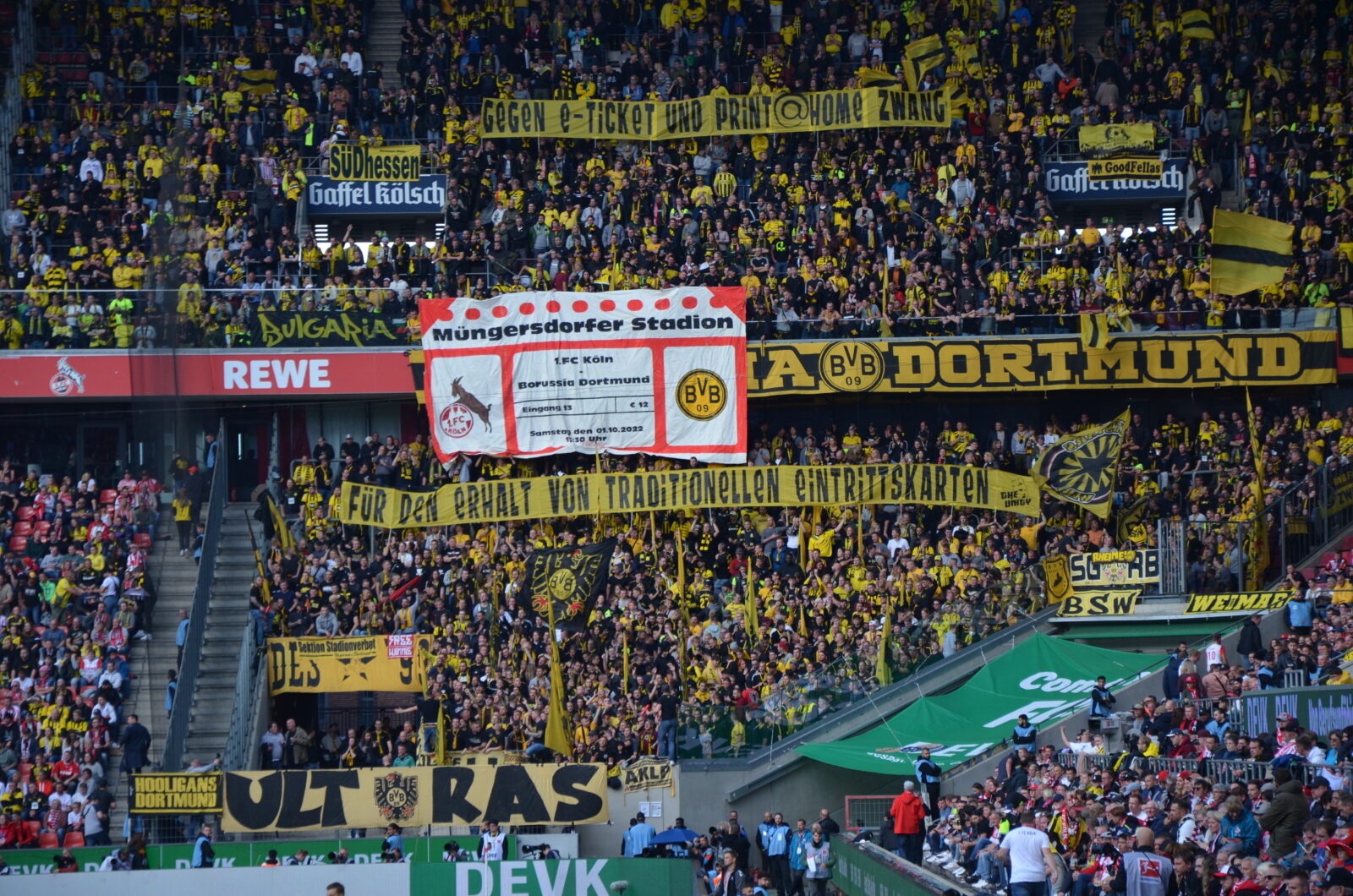 1. FC Köln – Borussia Dortmund 3-2 (9)
