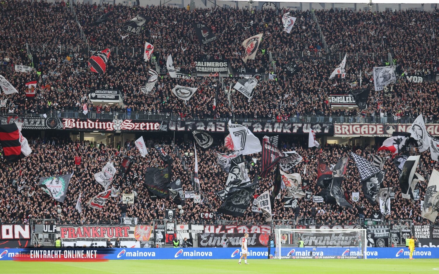 Eintracht Frankfurt – FC Bayern München 3-3 (14)