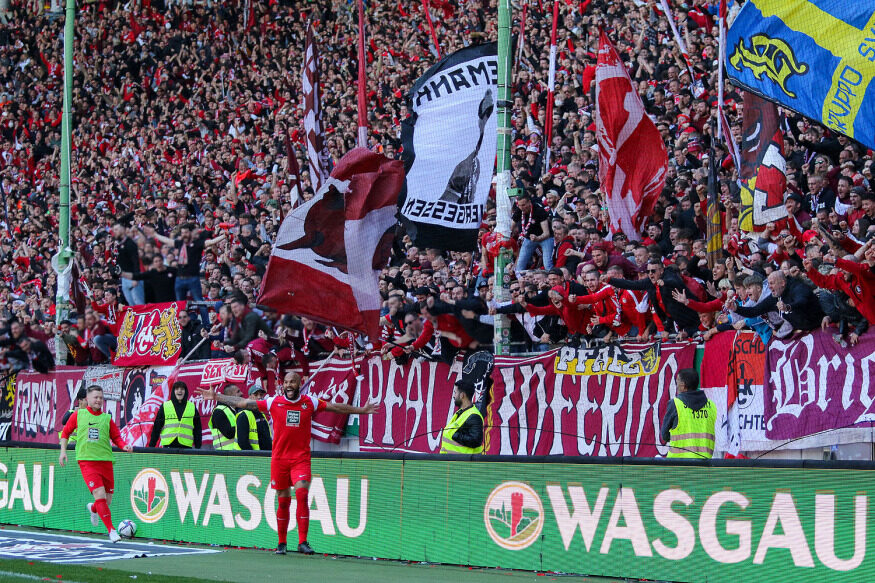 1. FC Kaiserslautern – 1. FC Saarbrücken 3-1 (27)