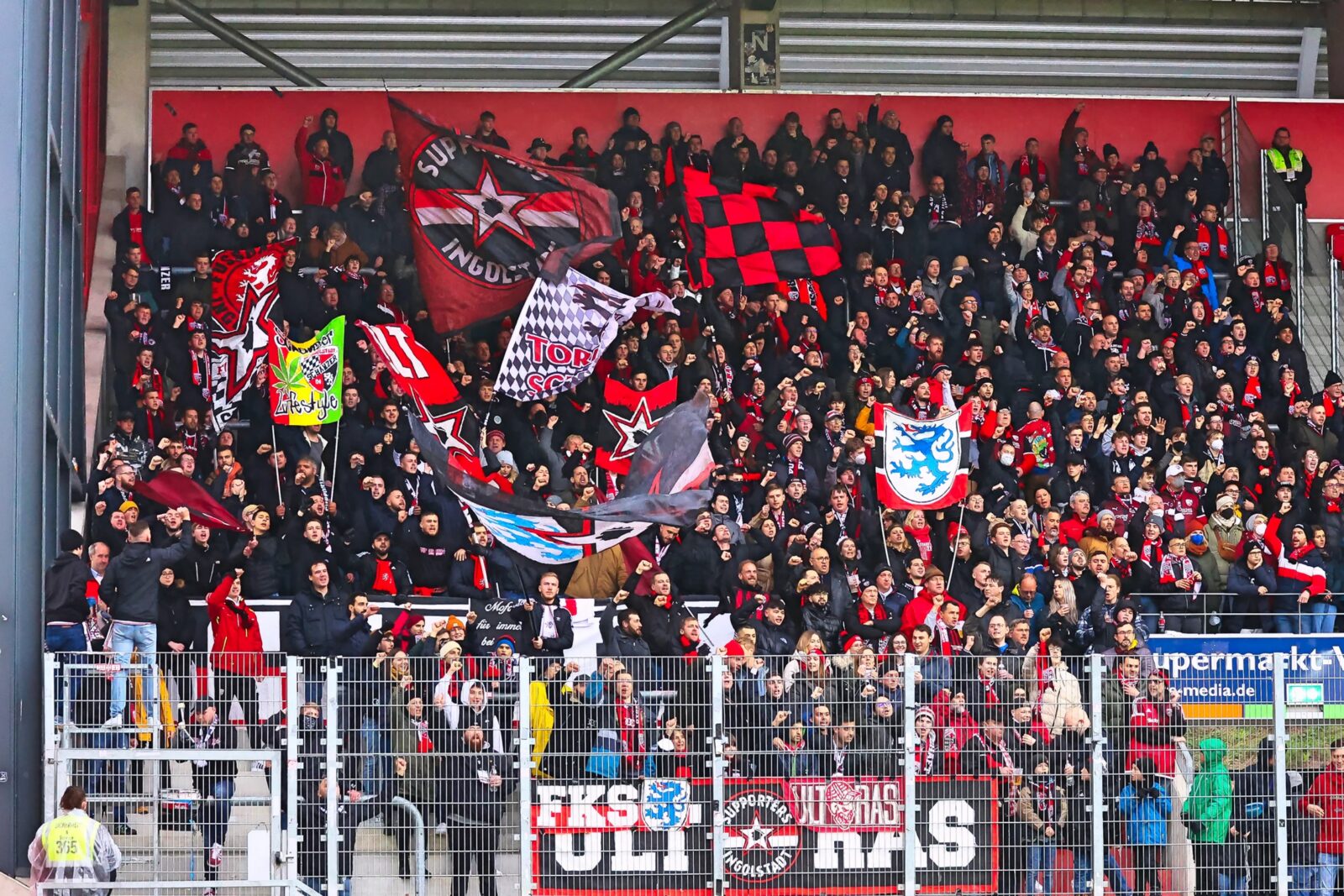 SSV Jahn Regensburg – FC Ingolstadt 1-1 (10)
