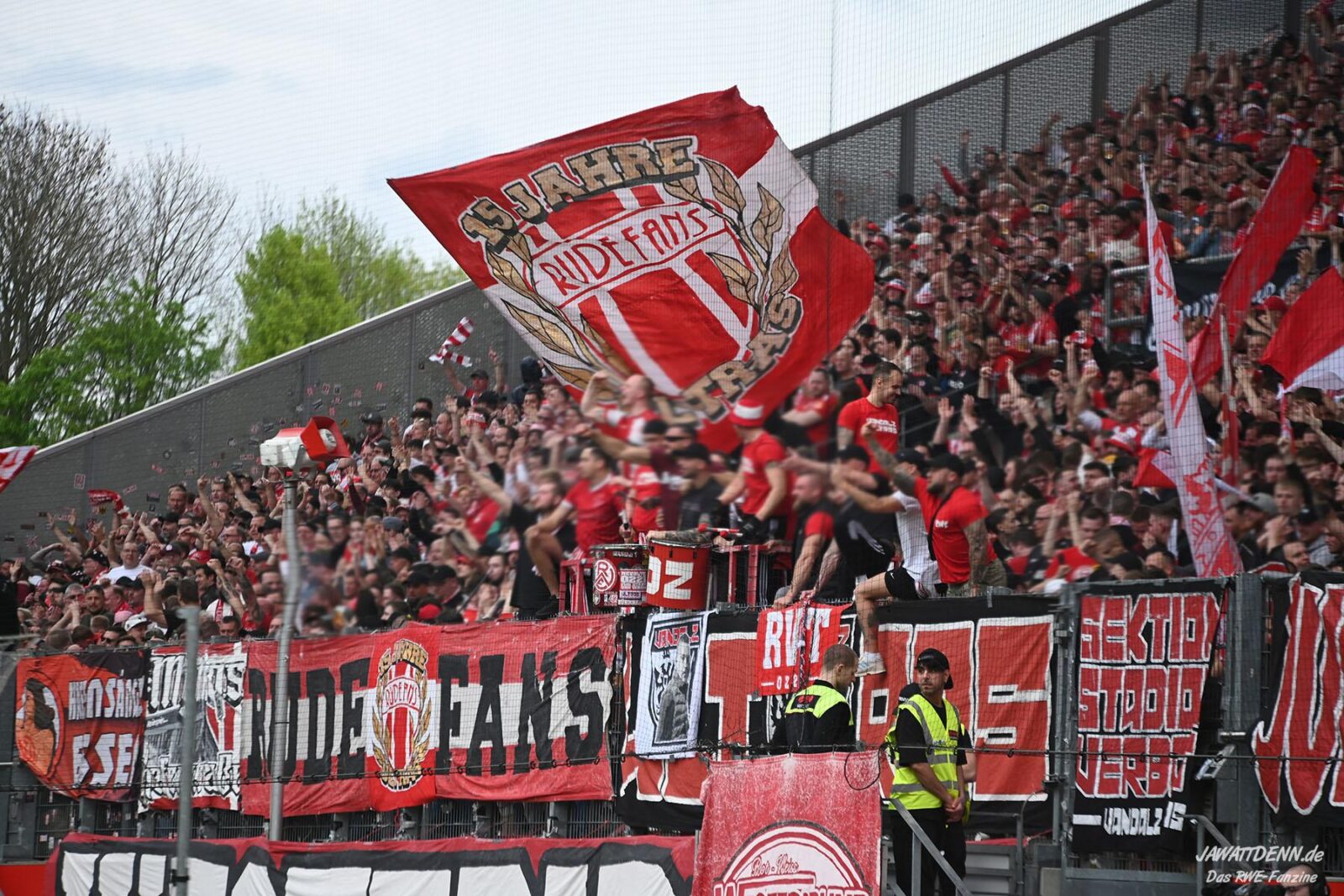 Rot-Weiss Essen – MSV Duisburg 4-1 (1)