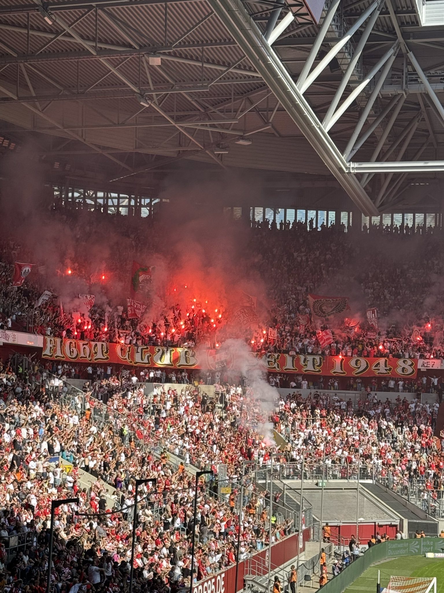 Fortuna Düsseldorf – 1. FC Köln 2-2 (82)