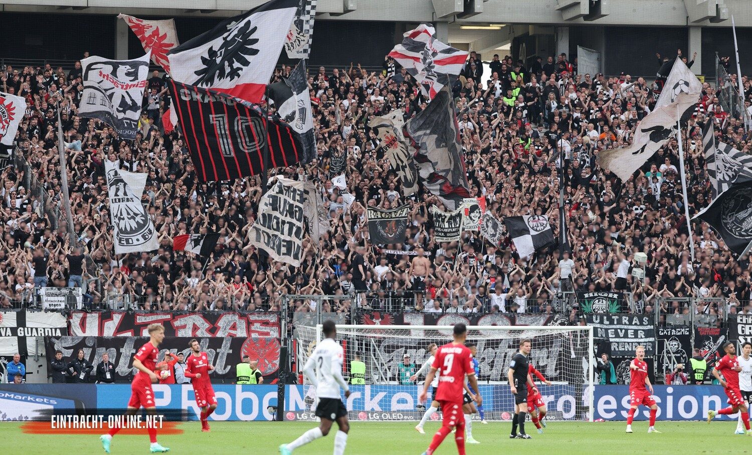 Eintracht Frankfurt – 1. FSV Mainz 05 3-0 (3)