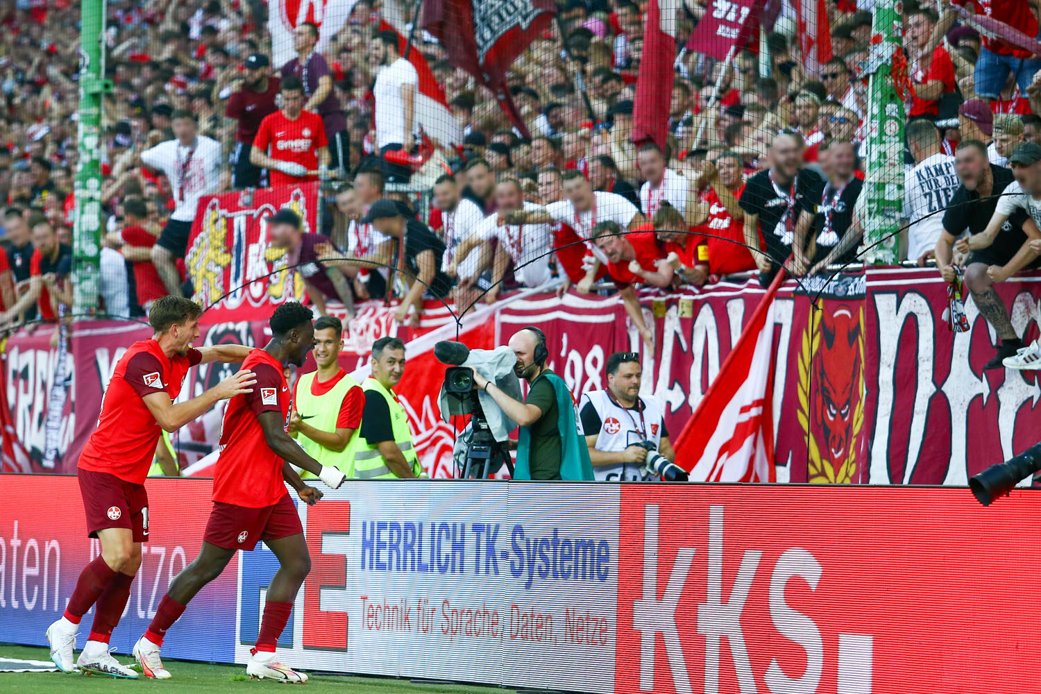 1. FC Kaiserslautern – SV Elversberg 3-2 (7)