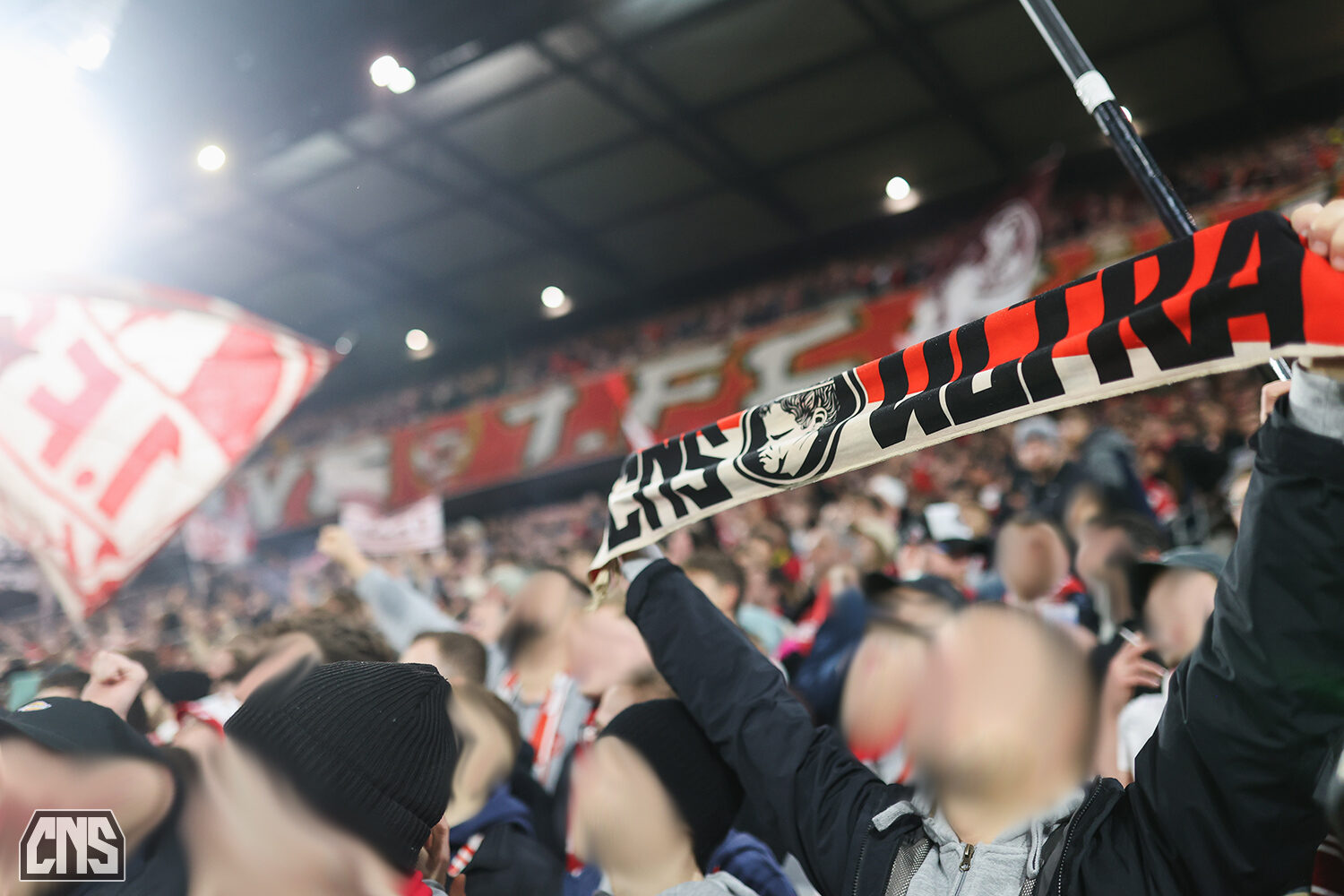 1. FC Köln – Eintracht Frankfurt 2-0 (30)