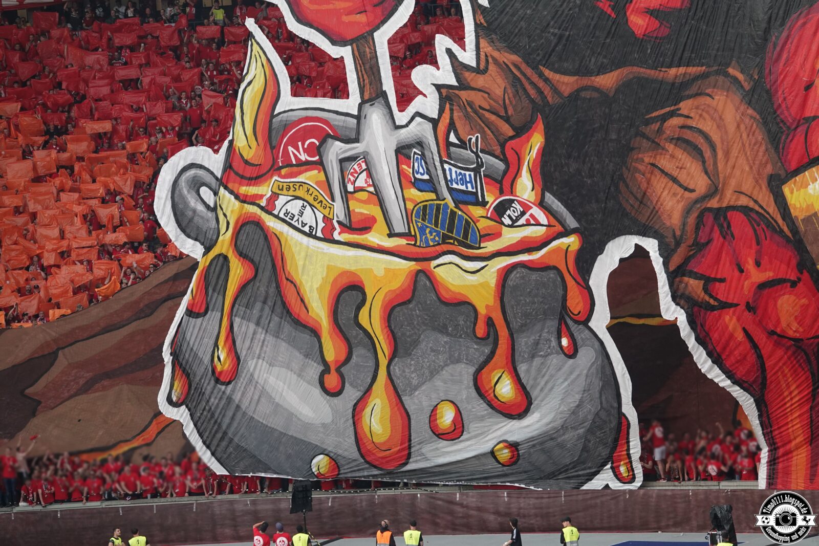 1. FC Kaiserslautern – Bayer 04 Leverkusen 0-1 (77)