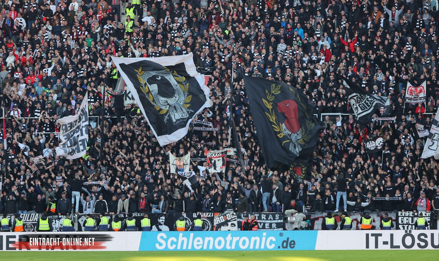 1. FSV Mainz 05 – Eintracht Frankfurt 1-1 (11)