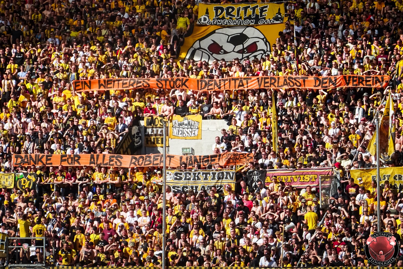 Dynamo Dresden – FC Erzgebirge Aue 0-1 (15)