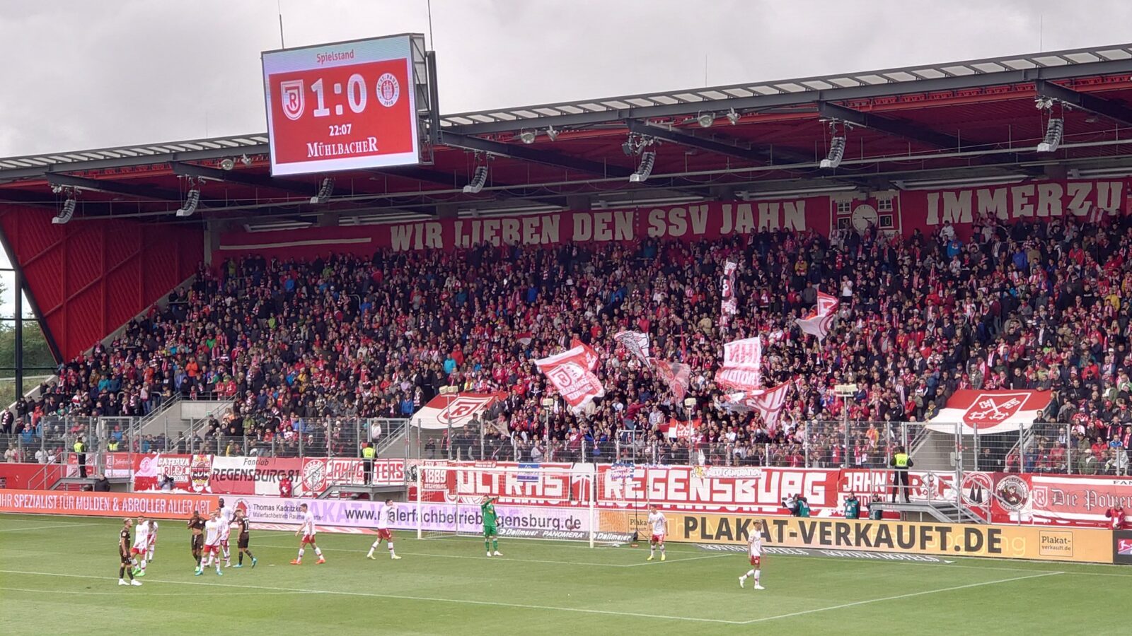 SSV Jahn Regensburg – FC St. Pauli 2-0 (4)