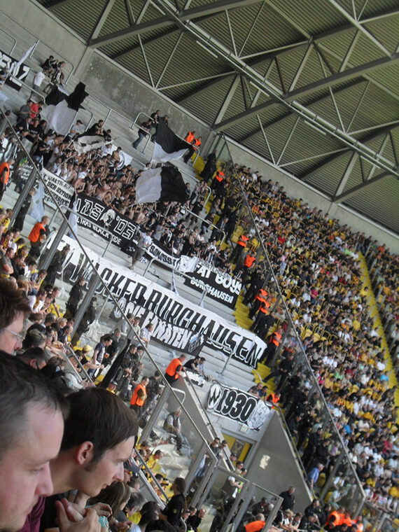 Dynamo Dresden vs Wacker Burghausen (2-0) (1)