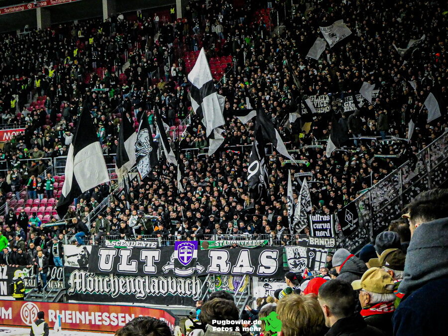 1. FSV Mainz 05 – Borussia Mönchengladbach 4-0 (7)