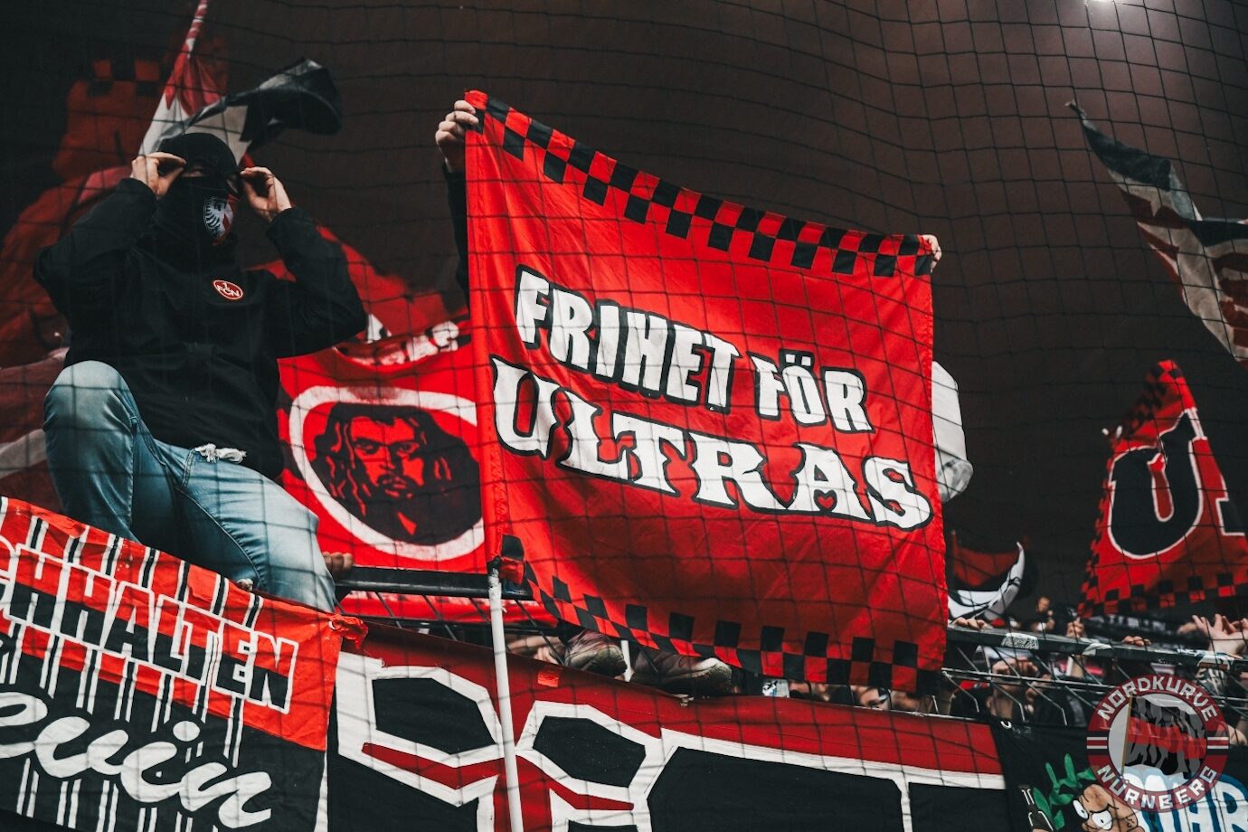 SpVgg Fürth – 1. FC Nürnberg 0-4 (30)