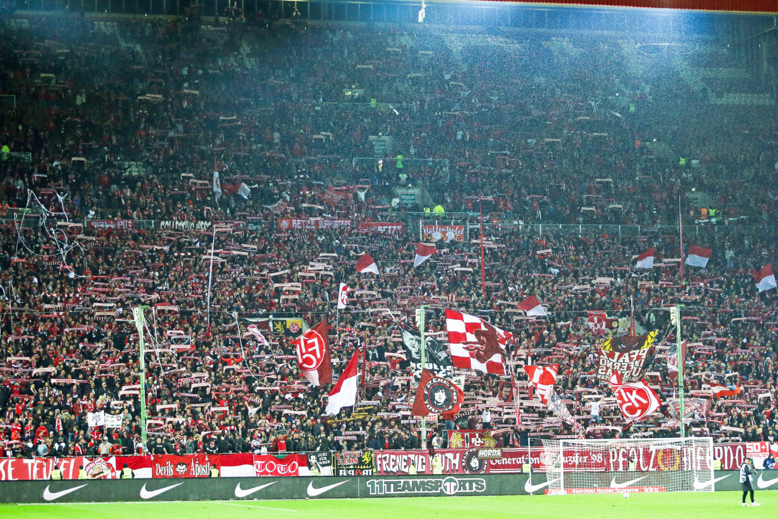 1. FC Kaiserslautern – Hamburger SV 3-3