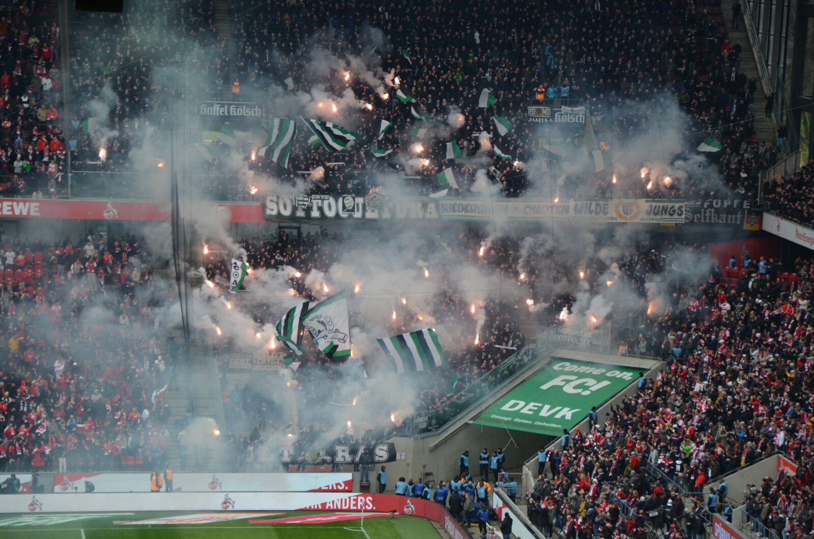 1. FC Köln – Borussia Mönchengladbach 0-0 (24)