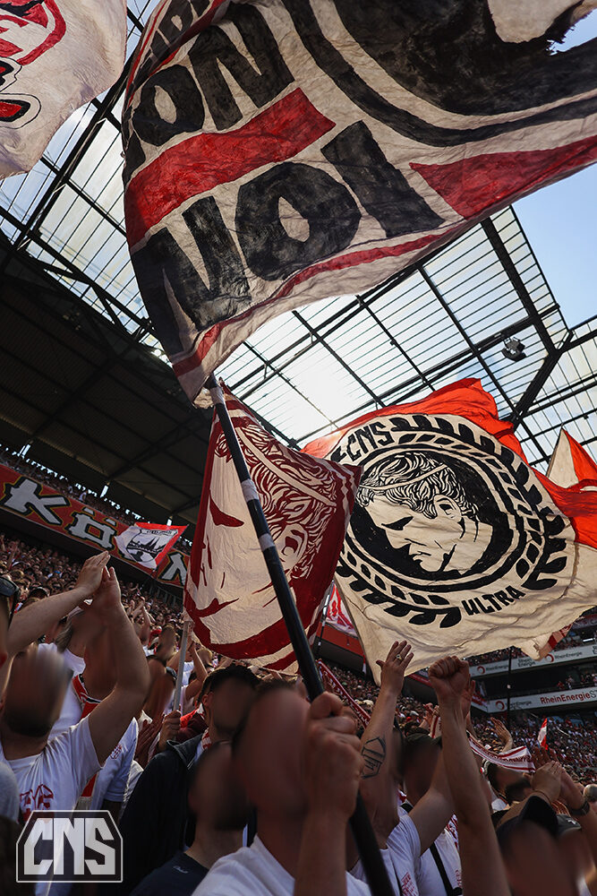 1. FC Köln – FC Bayern München 1-2 (14)