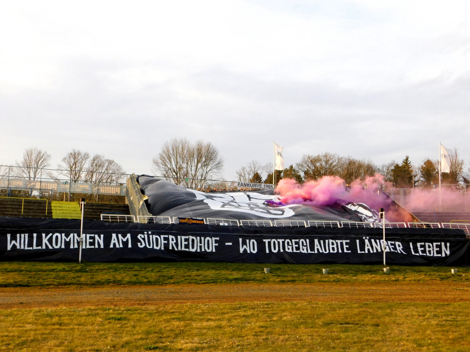 1. FC Lokomotive Leipzig – ZFC Meuselwitz 2-0 (17)