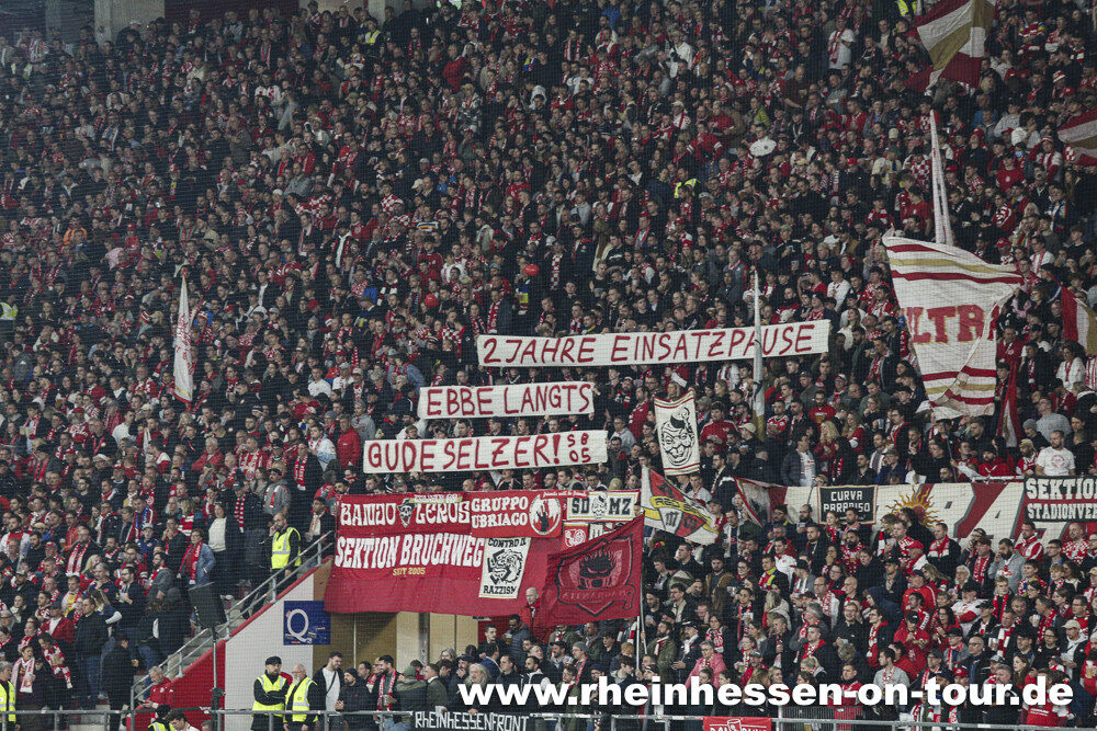1. FSV Mainz 05 – Borussia Mönchengladbach 1-1 (27)