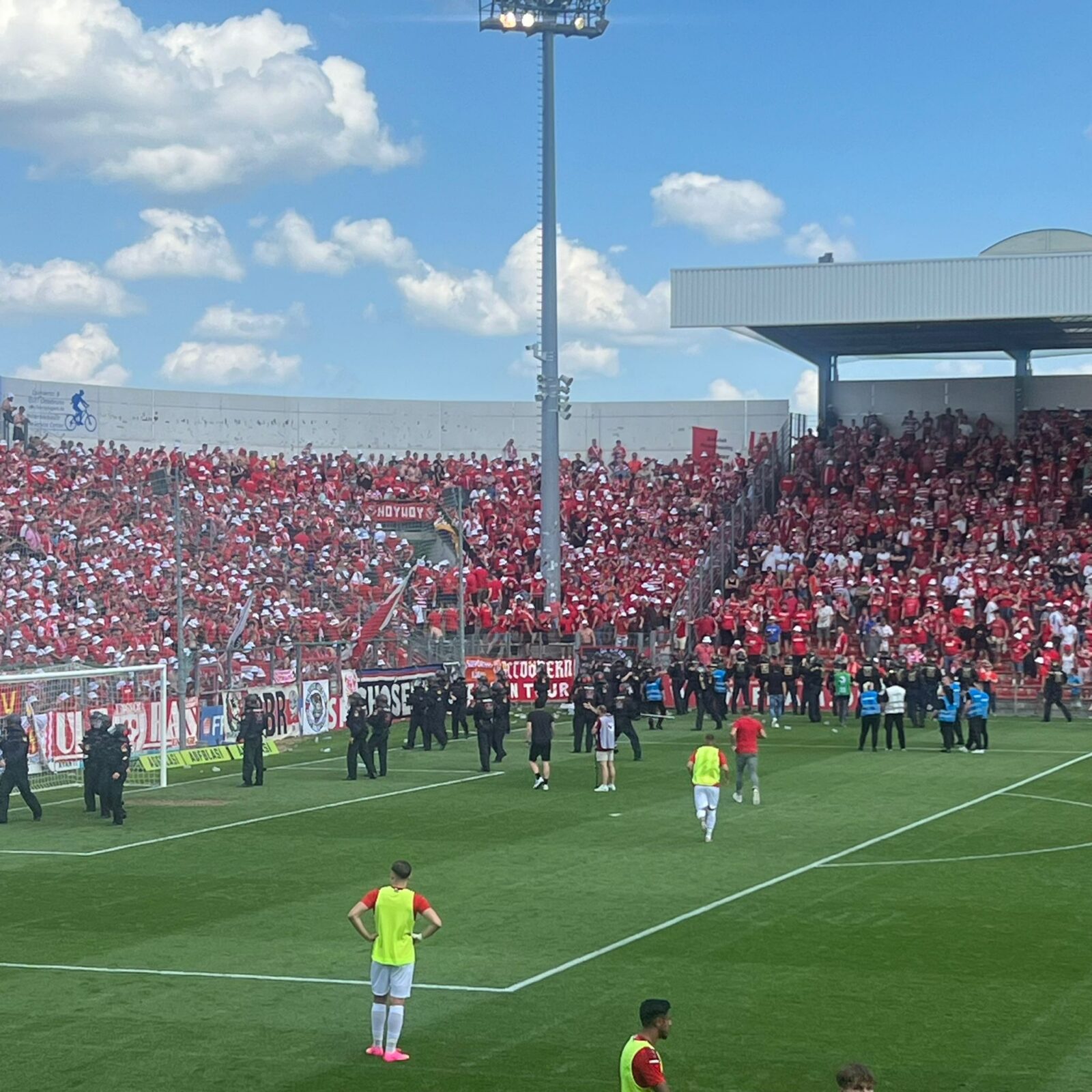 SpVgg Unterhaching – FC Energie Cottbus 2-0 (14)