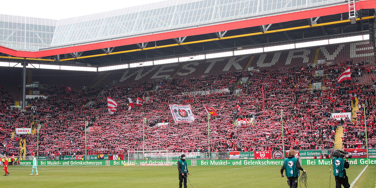 1. FC Kaiserslautern – TSV Havelse 3-0 (17)