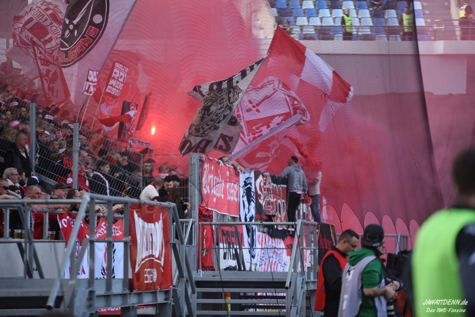 1. FC Saarbrücken – Rot-Weiss Essen 3-0 (15)
