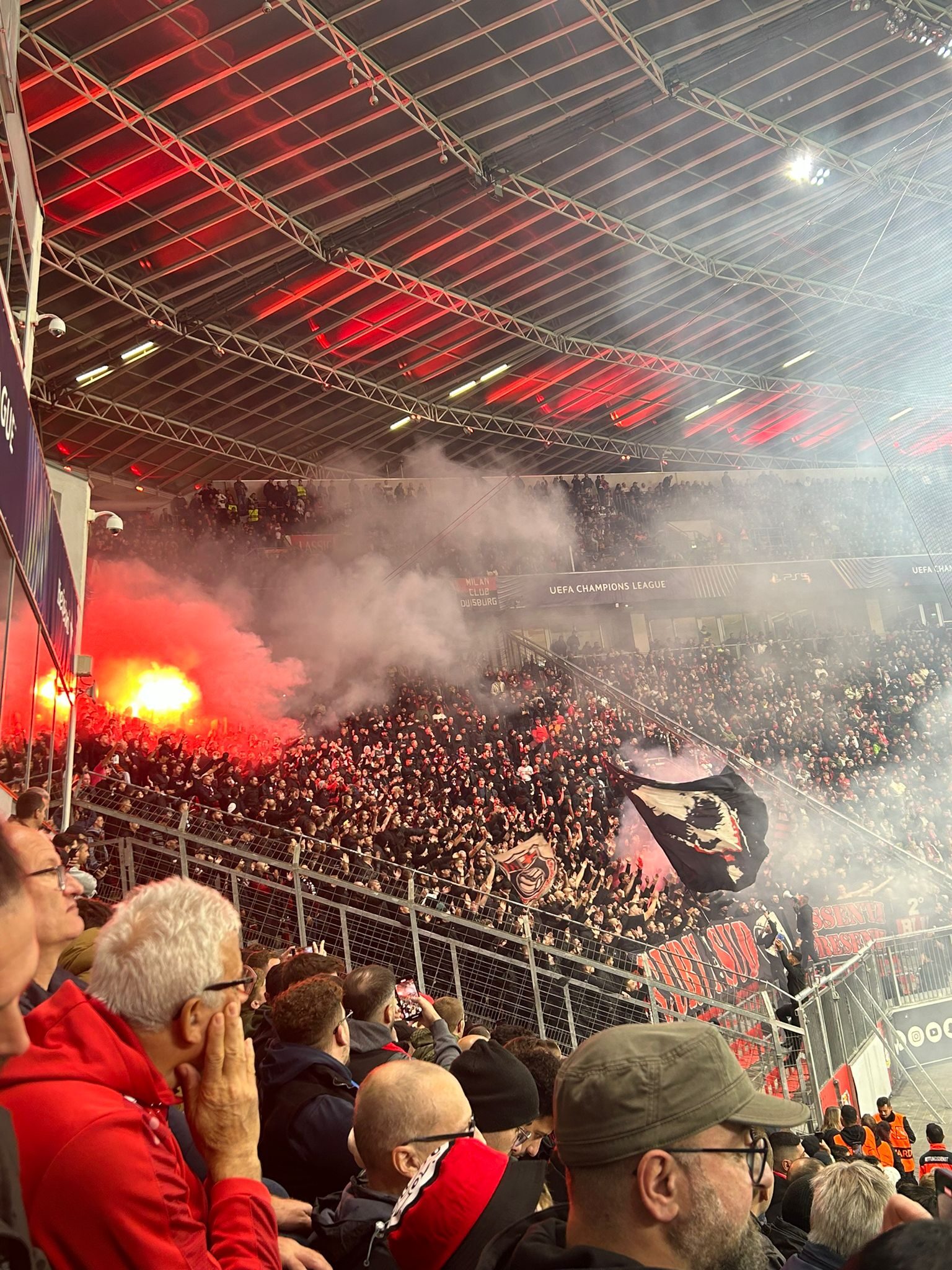 Bayer 04 Leverkusen – AC Mailand 1-0 (11)