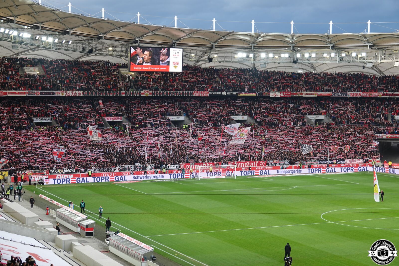 VfB Stuttgart – Borussia Dortmund 2-1 (9)