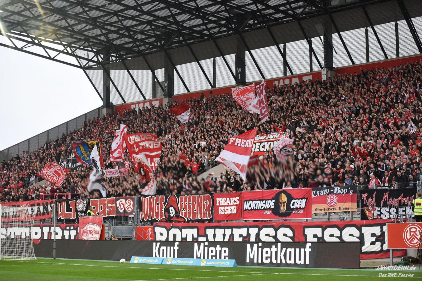 Rot-Weiss Essen – FC Wegberg Beeck 3-1 (12)
