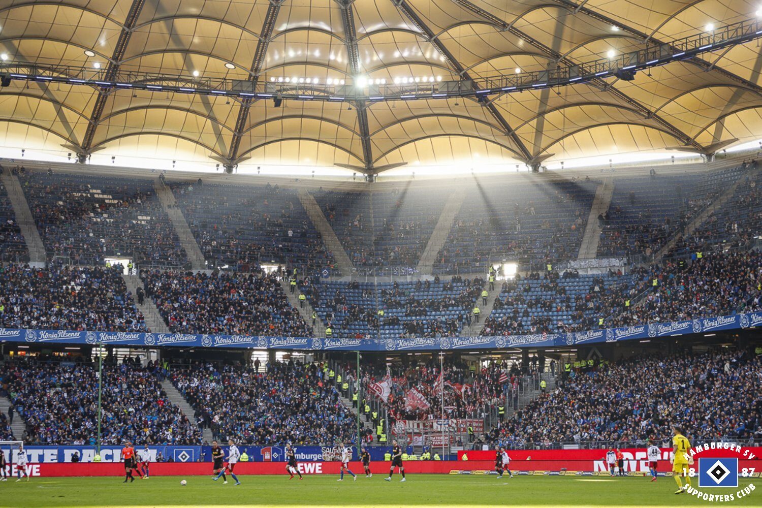 Hamburger SV – SSV Jahn Regensburg 3-1 (4)