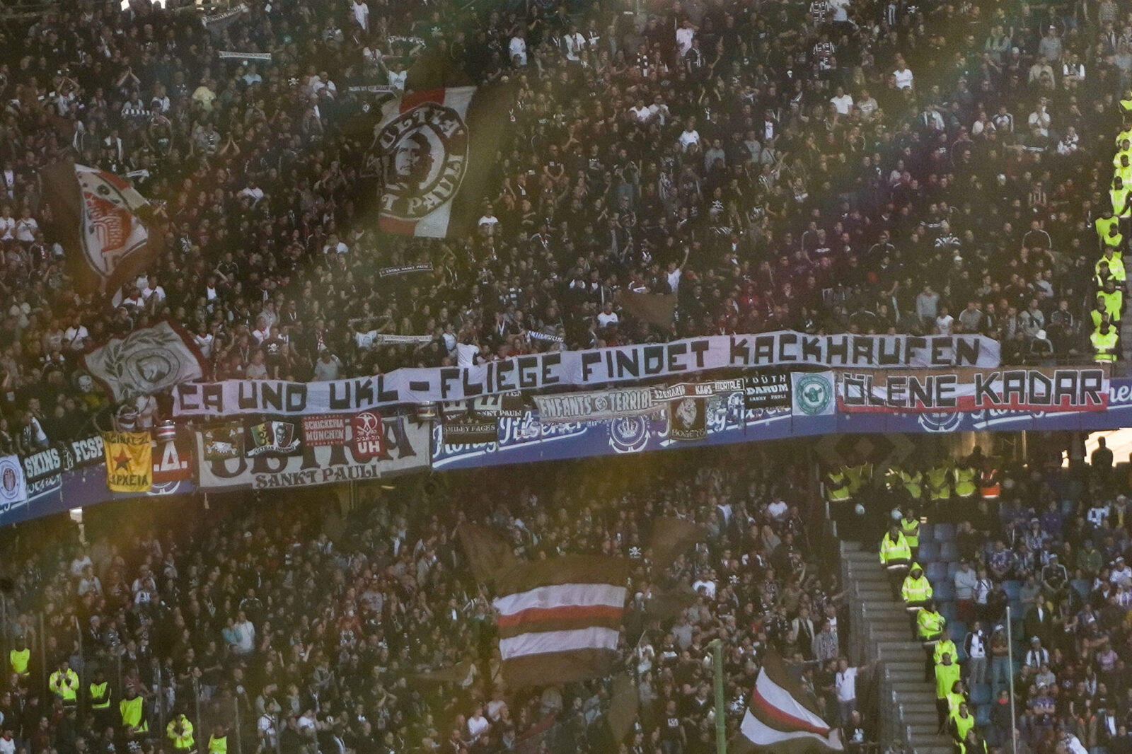 Hamburger SV – FC St. Pauli 4-3 (14)